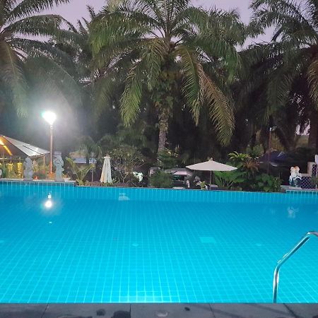 Palmthien Pool Villa Aonang Ao Nang Екстериор снимка