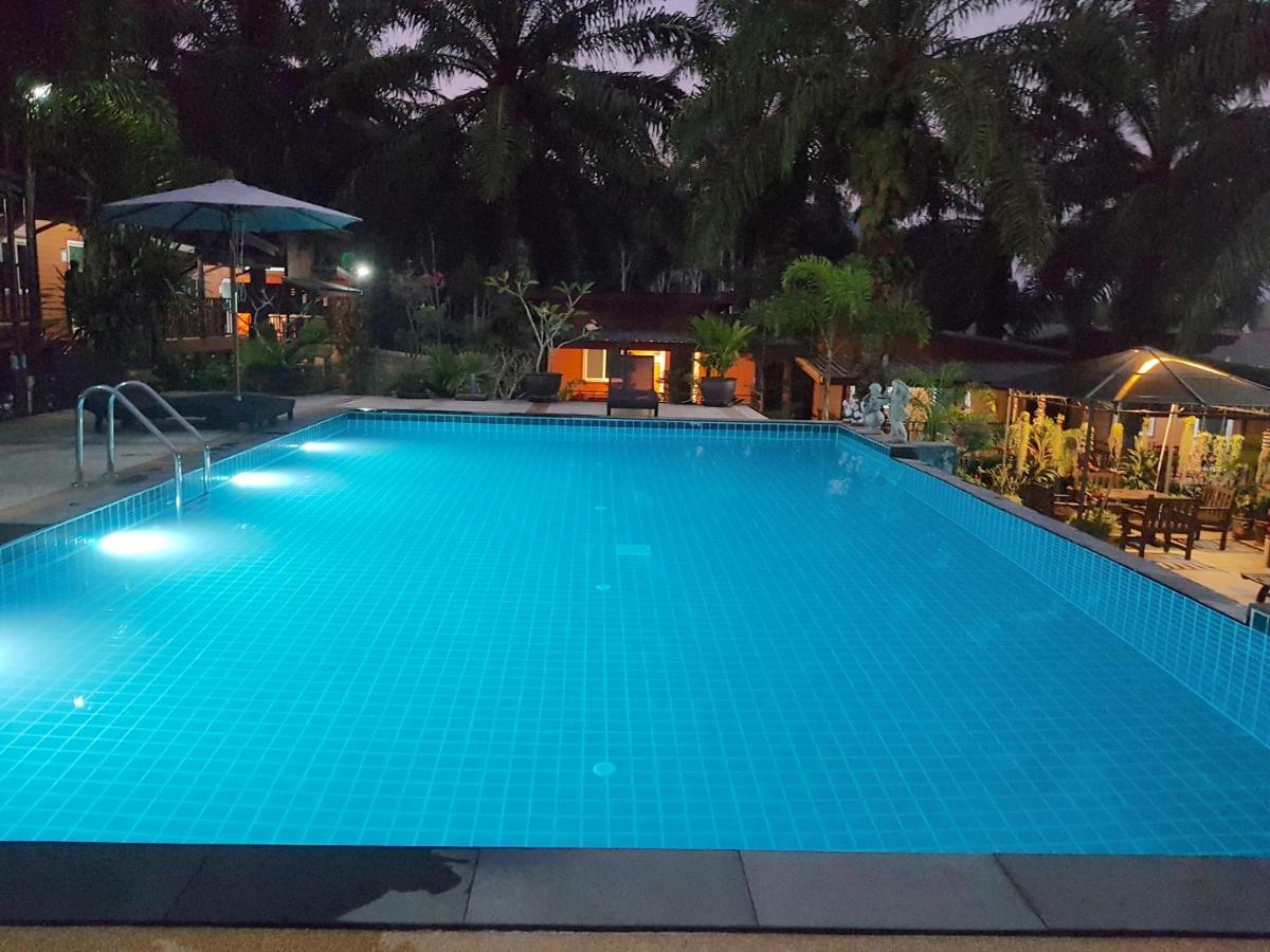 Palmthien Pool Villa Aonang Ao Nang Екстериор снимка
